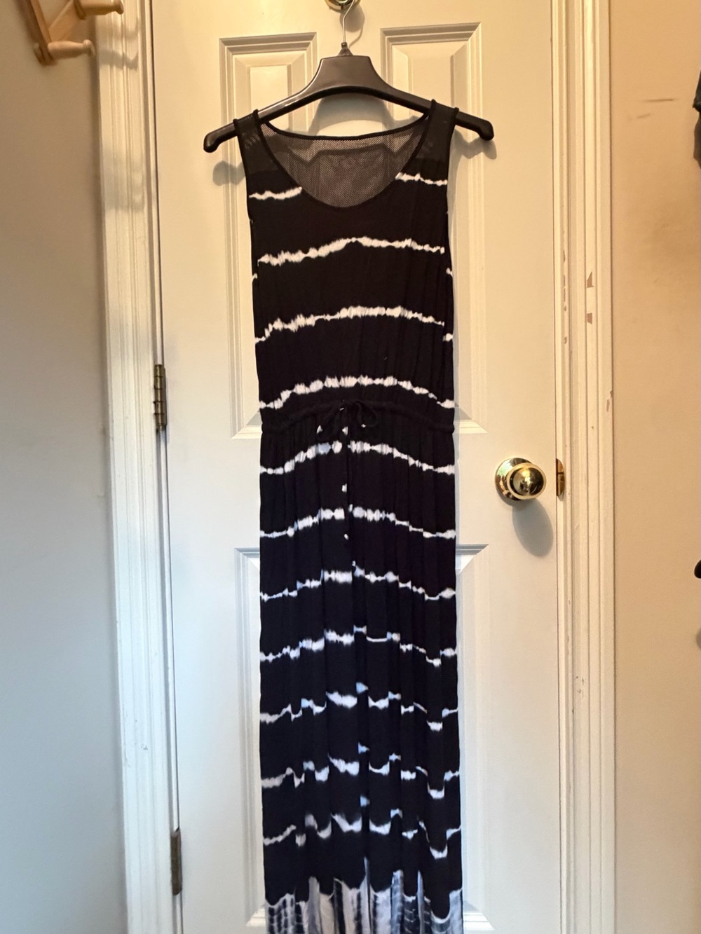 U-Knit Dresses Black & White Striped Tie-Dye Maxi Dress size s